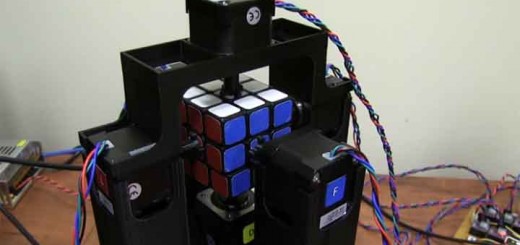 robot plus rapide au monde rubik's cube