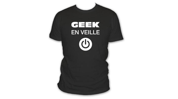 t-shirt geek en veille