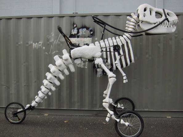 vélo dinosaure t-rex